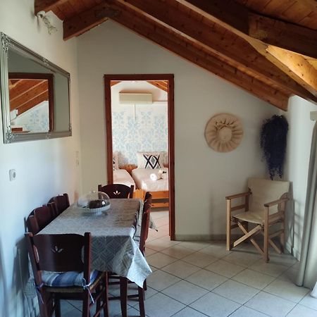 Chloe Attic Villa Agia Efimia Bagian luar foto