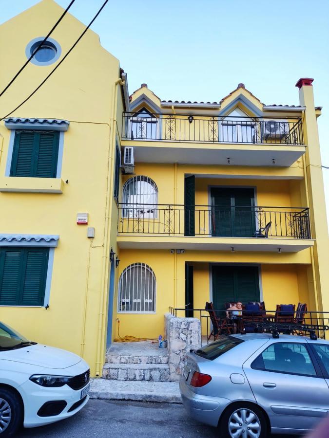 Chloe Attic Villa Agia Efimia Bagian luar foto