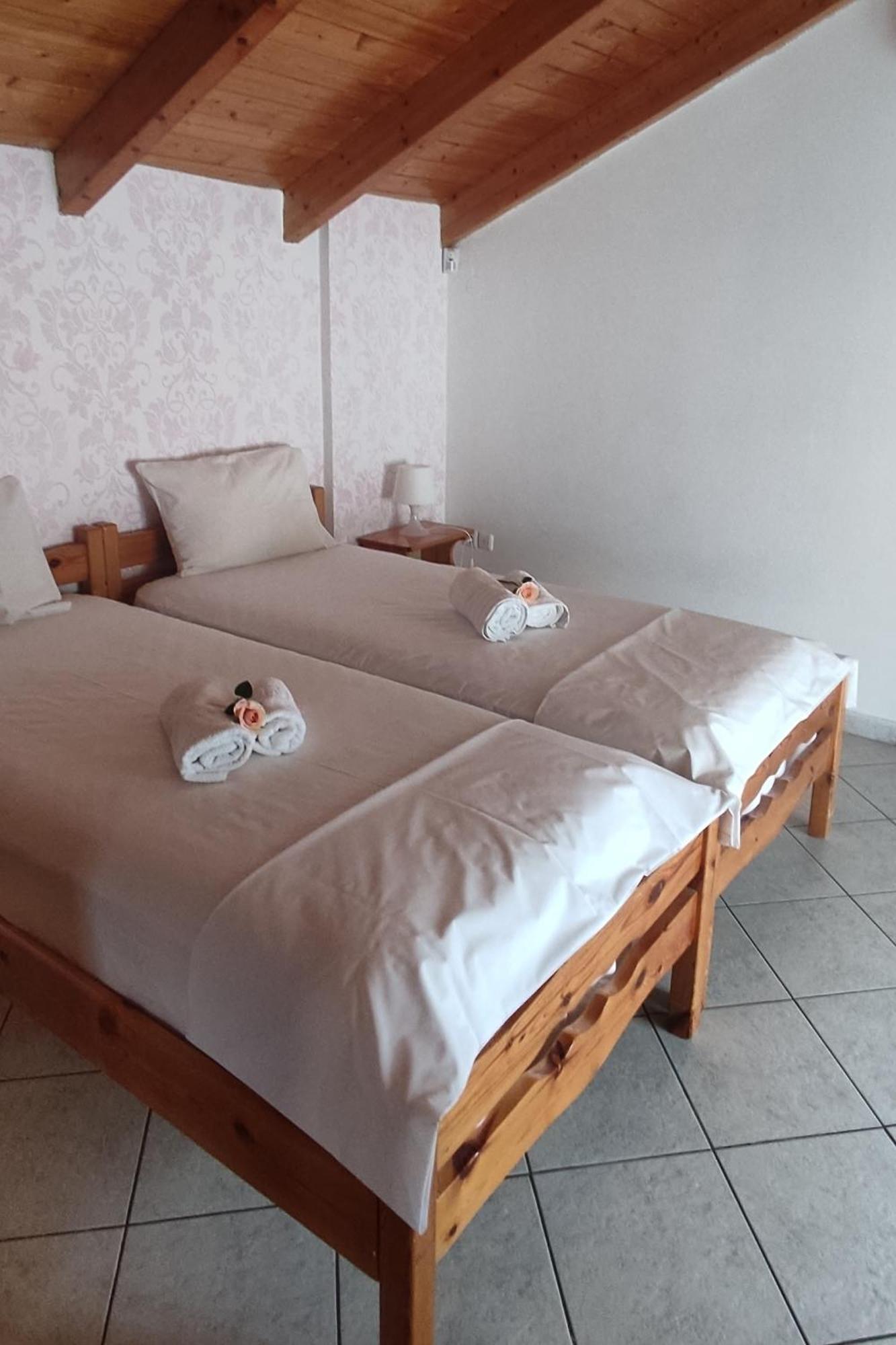 Chloe Attic Villa Agia Efimia Bagian luar foto
