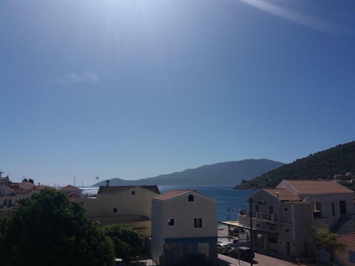 Chloe Attic Villa Agia Efimia Bagian luar foto